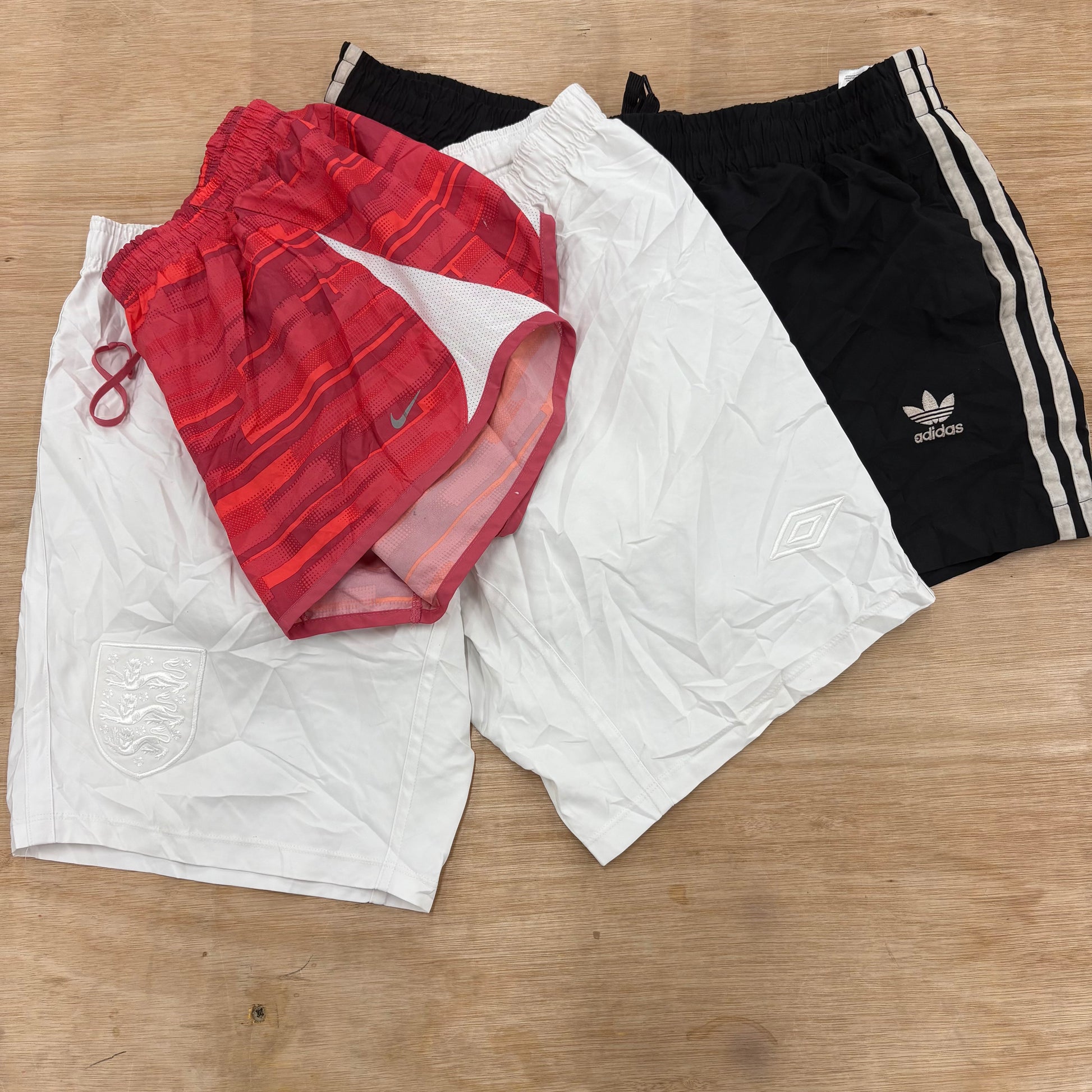Mixed branded shorts